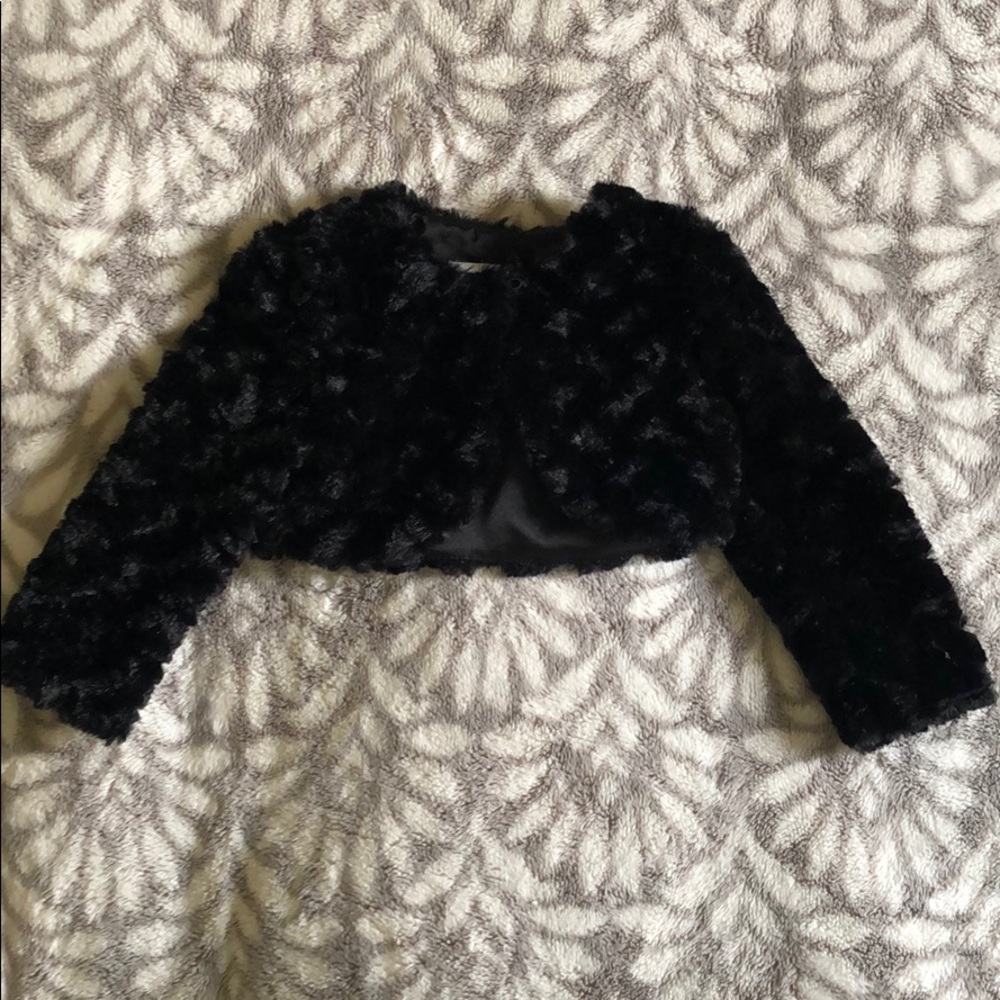 Black shawl